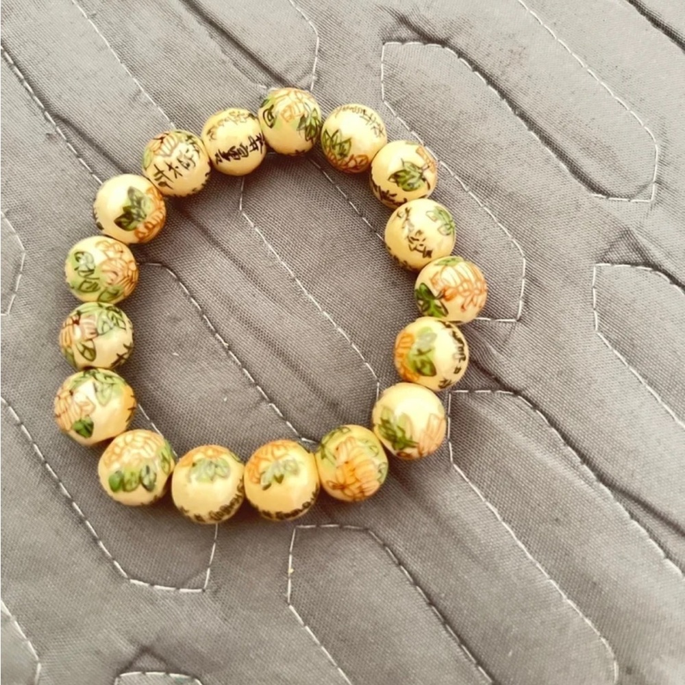 ‼️Never Use‼️ Mascot and Amulet Ceramic Bracelet with Elastic String